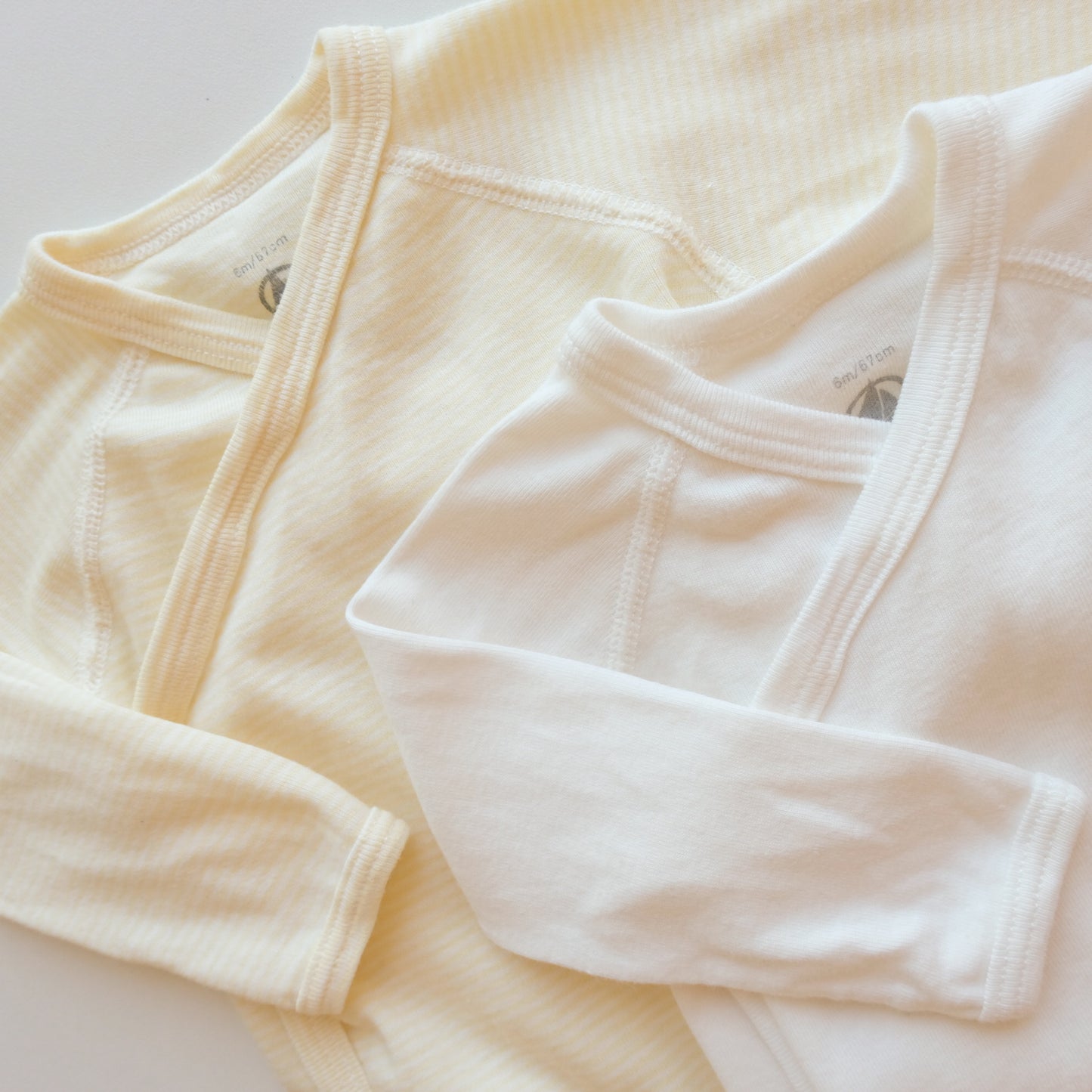 Lot de 2 bodies Petit Bateau - 6 mois (67 cm)