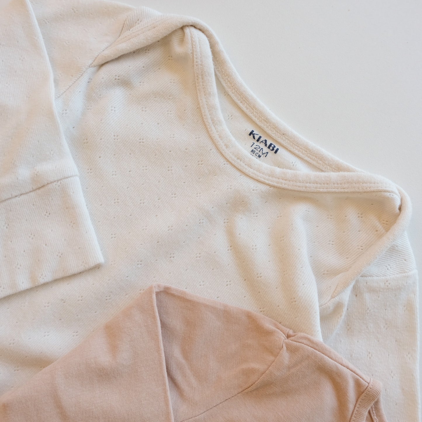 Lot body + T-shirt Kiabi - 12 mois