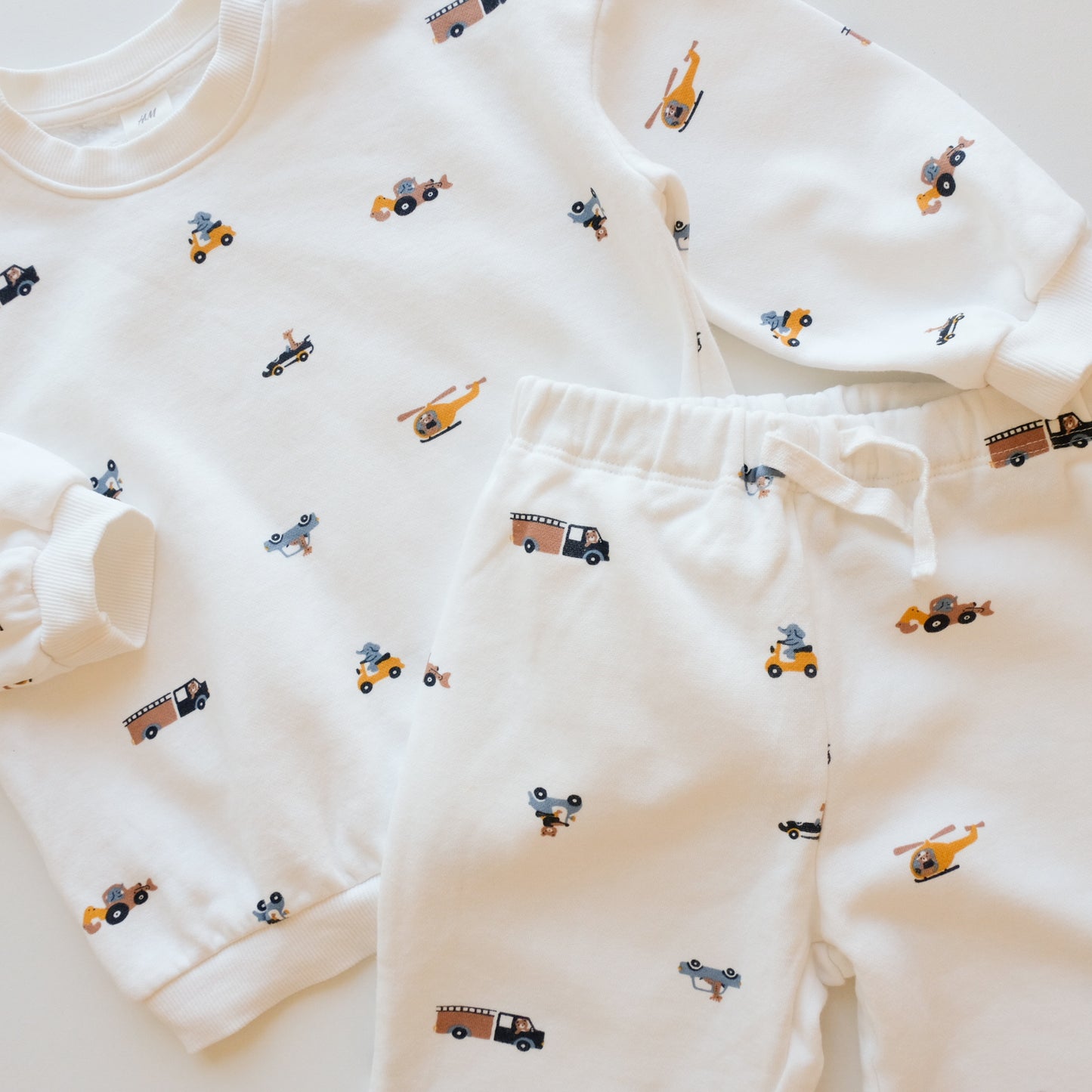 Ensemble H&M - 2 ans (92 cm)
