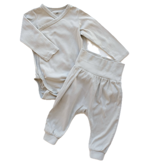 Ensemble H&M - 9 mois (74 cm)