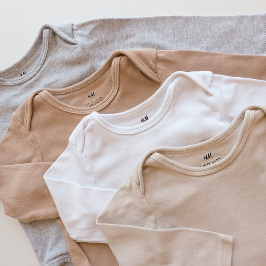 Lot de 4 bodies H&M - 9 mois (74 cm)