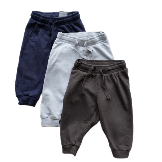 Lot 3 jogger H&M - 9 mois (74 cm)