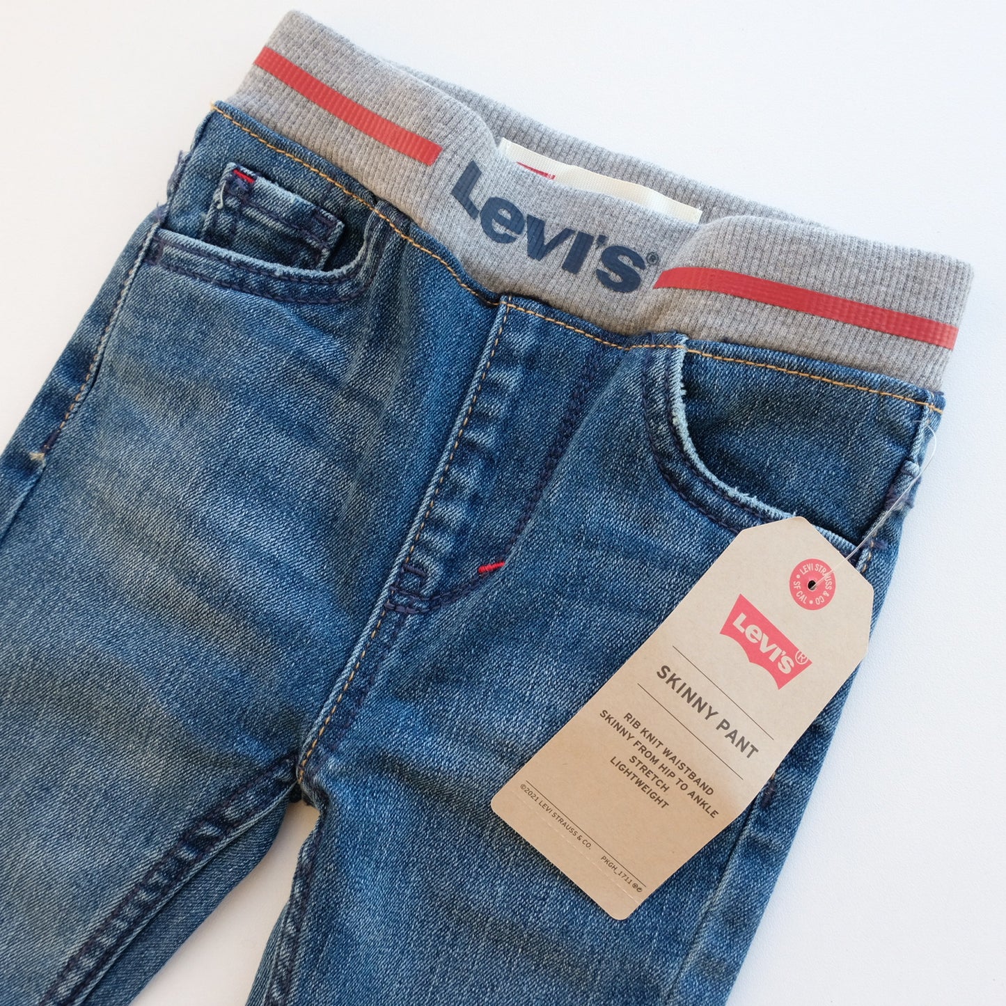 Jean Levi's - 9 mois (74 cm)