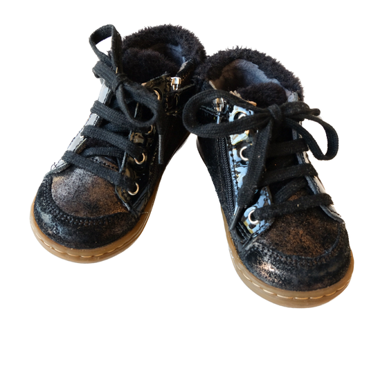 Basket Shoo Pom - 22