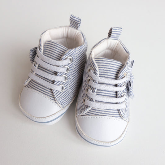 Baskets bébé - Pointure 17 (3/6 mois)