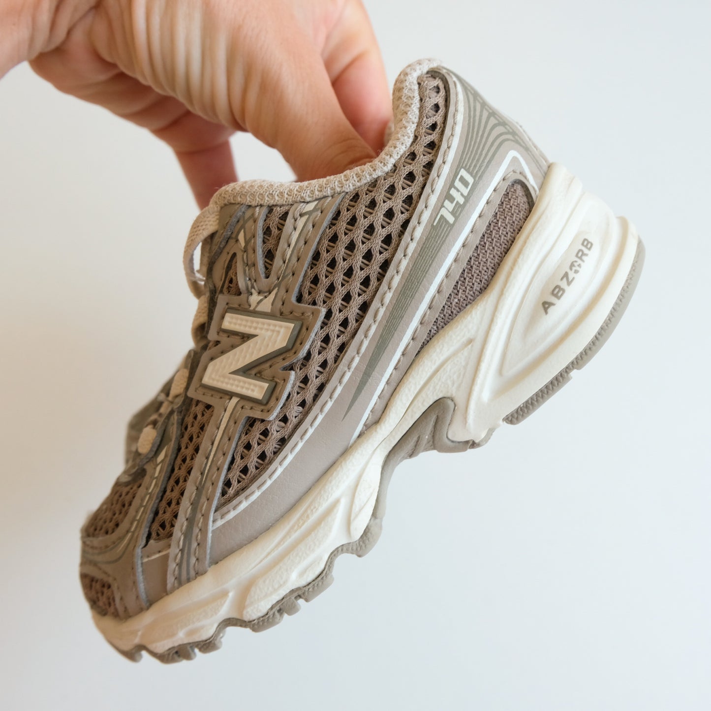 Baskets New Balance 740 - Pointure 21