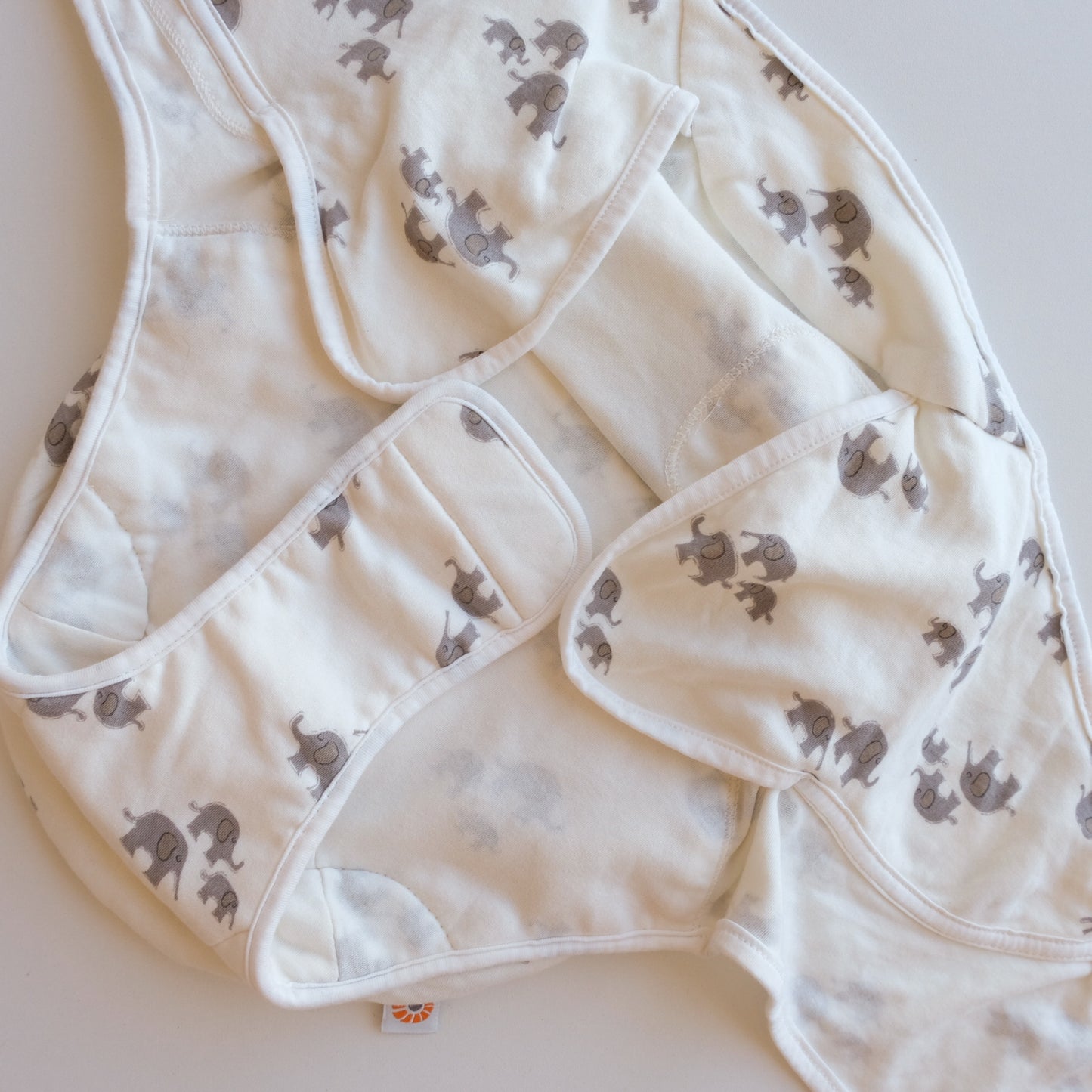Couverture emmaillotage Ergobaby