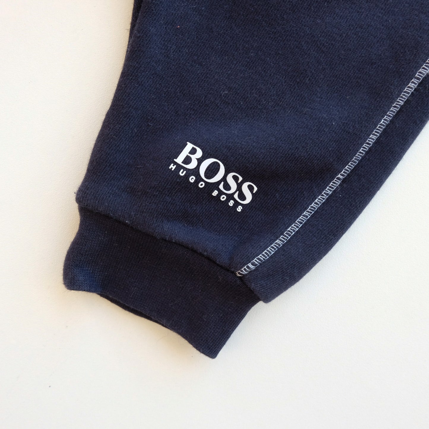 Lot de 2 jogger BOSS / Adidas - 6 mois (68 cm)