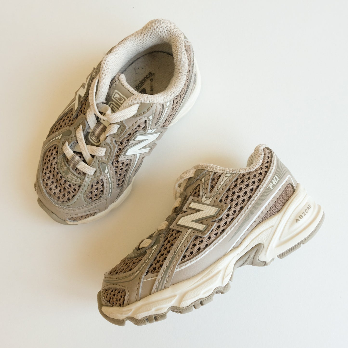 Baskets New Balance 740 - Pointure 21