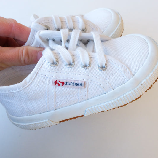 Basket SUPERGA - Pointure 24