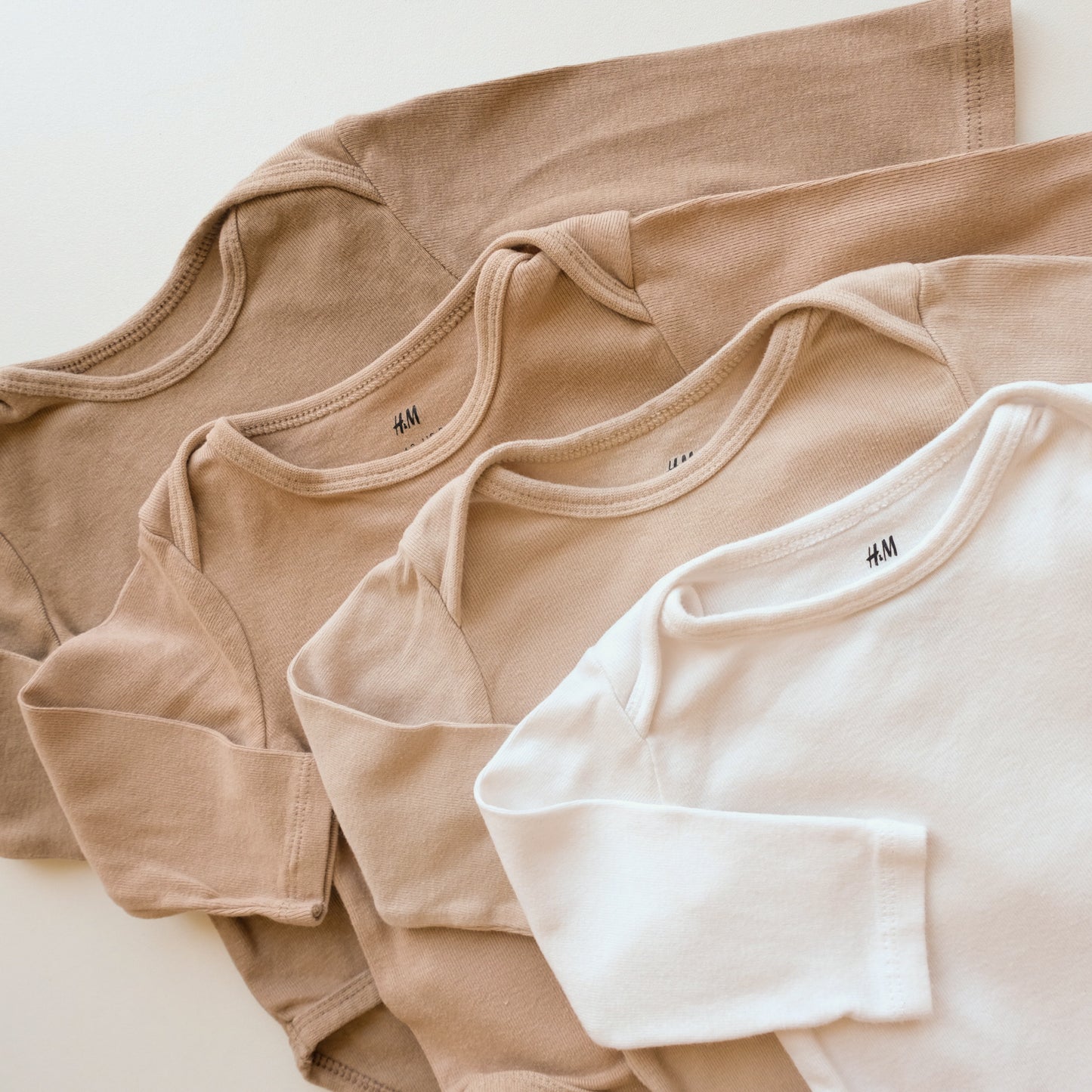 Lot de 4 bodies H&M - 3 mois (62 cm)