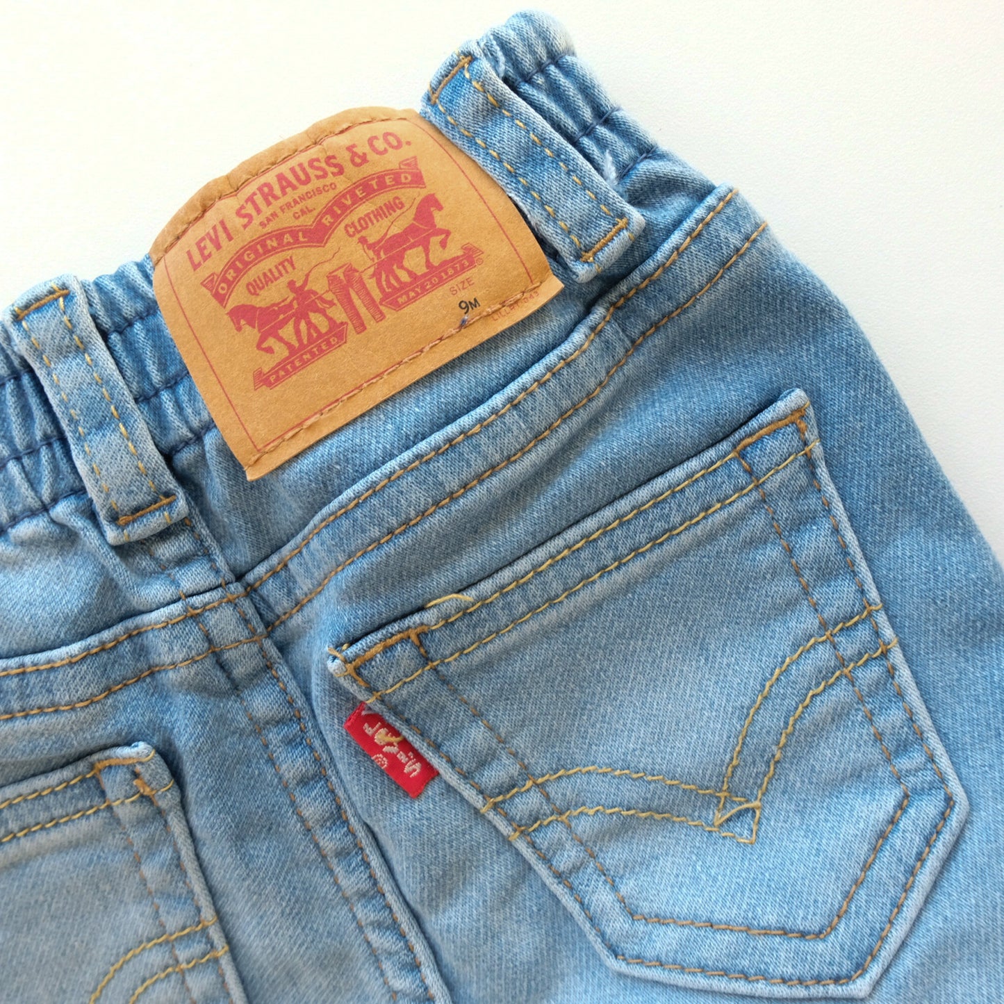 Jean Lévi's - 9 mois (74 cm)